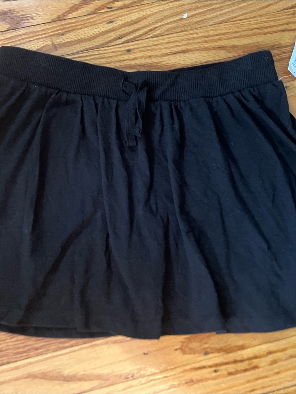 Old Navy Active Powersoft, New Old Navy black, plus one more Skort lot! - Picture 7 of 12